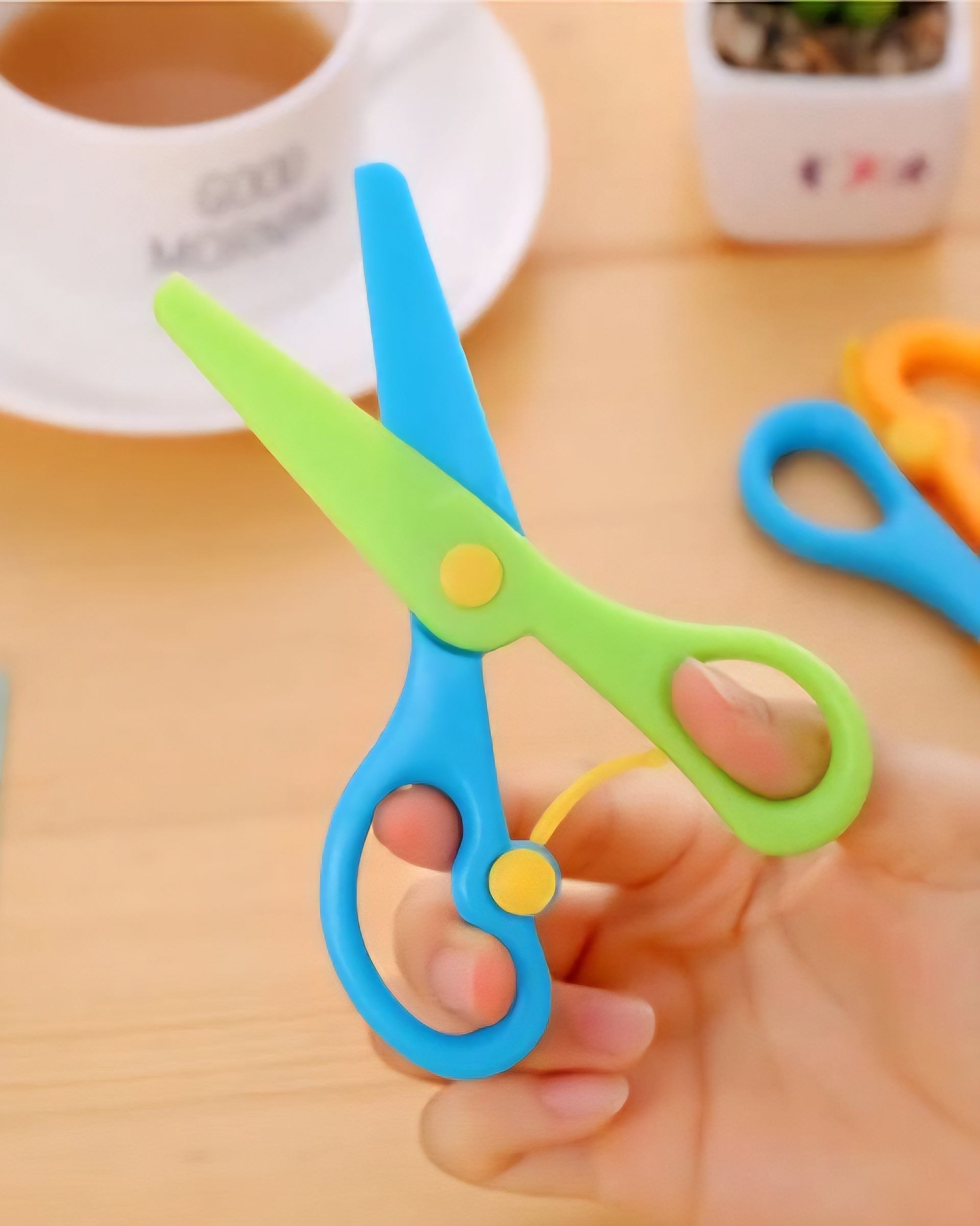 Children’S Assisted Scissors