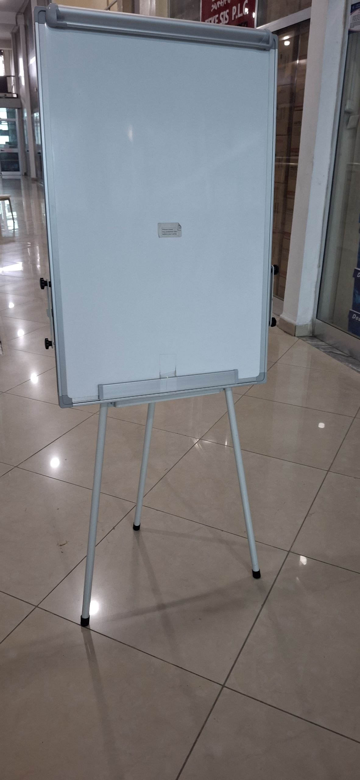Flipchart Whiteboard 60x90cm With Stand – Magnetic Adjustable